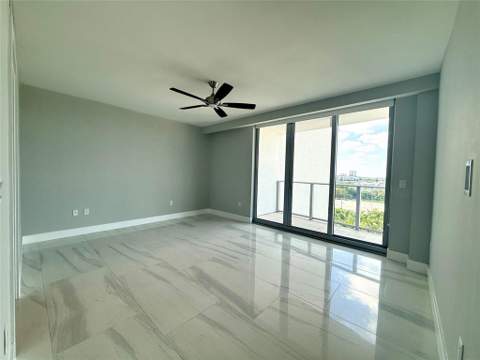 1180 N Federal Highway #809, Fort Lauderdale FL - photo 9 of 31