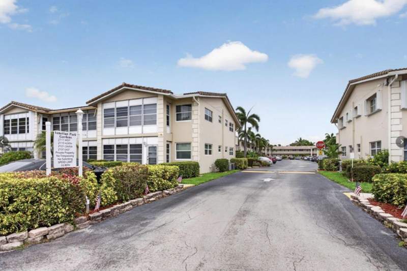2 bedroom Condominium at 2121 NE 42nd Court #202C, Venetian Park Gardens Condo, Lighthouse Point — photo 3
