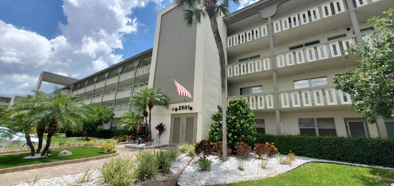 2 bedroom Condominium at 2901 Victoria Circle #F2, Victoria Village F Condo, Coconut Creek — photo 2