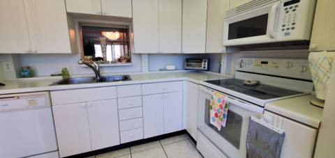 2901 Victoria Circle #F2, Coconut Creek FL - photo 16 of 21