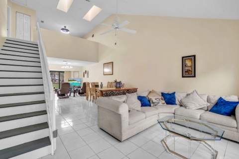 1109 Landings Boulevard, Greenacres FL - photo 7 of 39