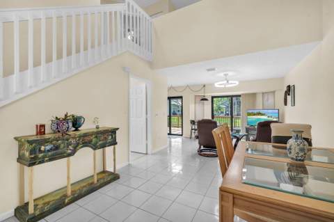 1109 Landings Boulevard, Greenacres FL - photo 10 of 39