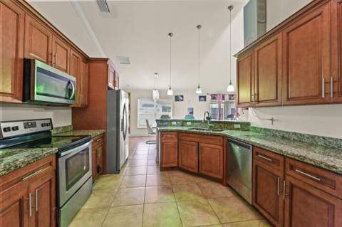 2194 SW Salmon Road, Port St. Lucie FL - photo 8 of 30