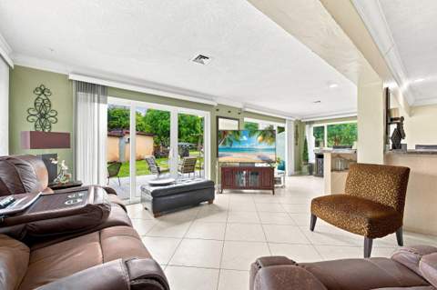 1000 Wyoming Avenue, Fort Lauderdale FL - photo 23 of 36