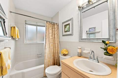 1000 Wyoming Avenue, Fort Lauderdale FL - photo 17 of 36