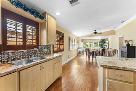 8413 Cozumel Lane, Wellington FL - photo 8 of 45