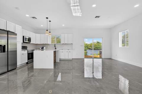 655 NW 24th Avenue, Fort Lauderdale FL - photo 13 of 35