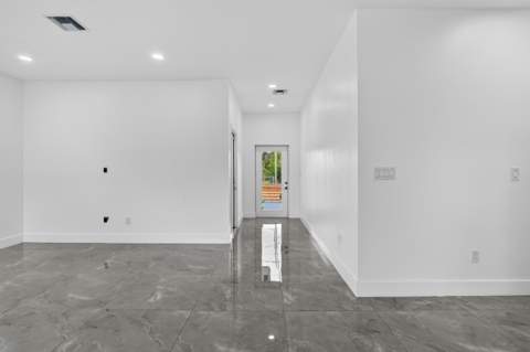 655 NW 24th Avenue, Fort Lauderdale FL - photo 23 of 35
