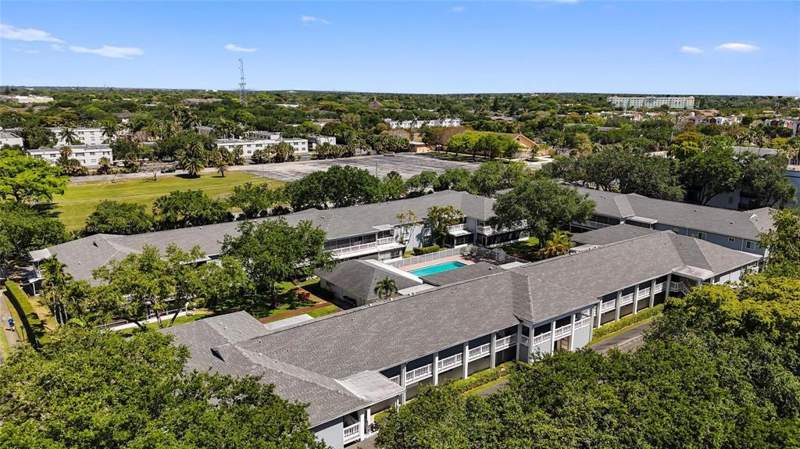 2 bedroom Condominium at 7556 Stirling Road #223, Oak Paths Condo, Davie — photo 2