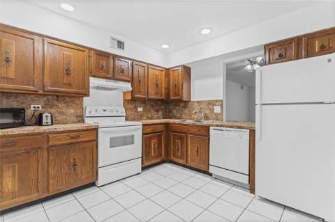 7556 Stirling Road #223, Davie FL - photo 10 of 25