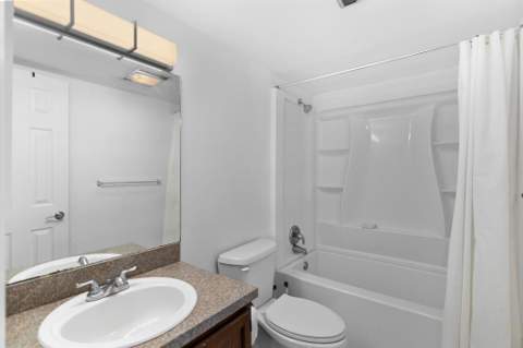 7556 Stirling Road #223, Davie FL - photo 23 of 25