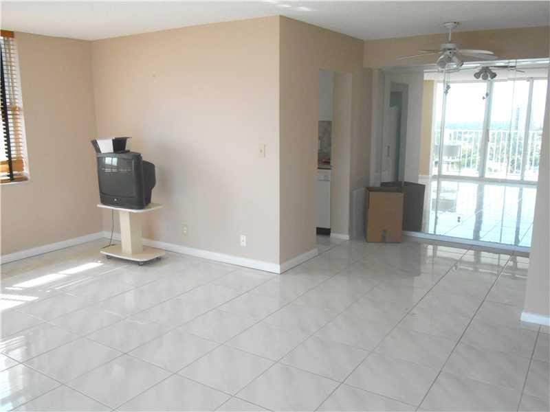 2 bedroom Condominium at 111 Briny Avenue #1214, Pompano Beach Club Condo, Pompano Beach — photo 3