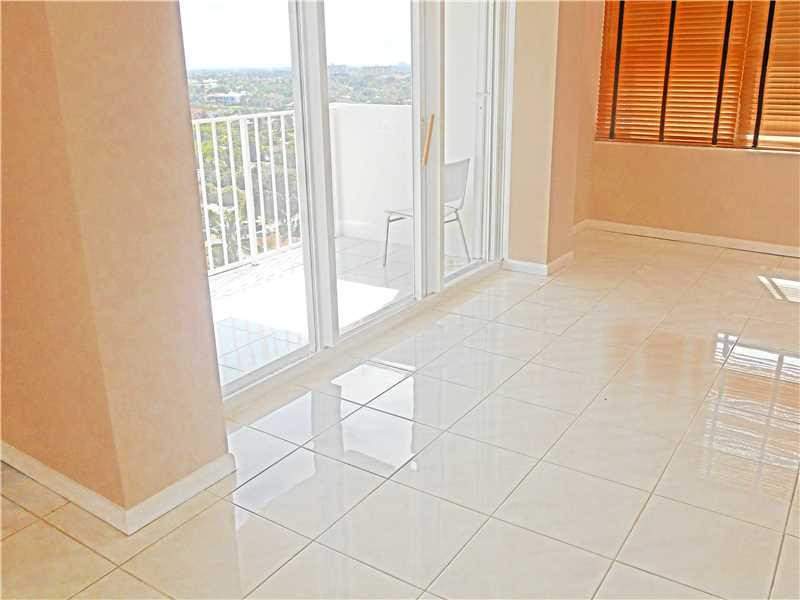 2 bedroom Condominium at 111 Briny Avenue #1214, Pompano Beach Club Condo, Pompano Beach — photo 2