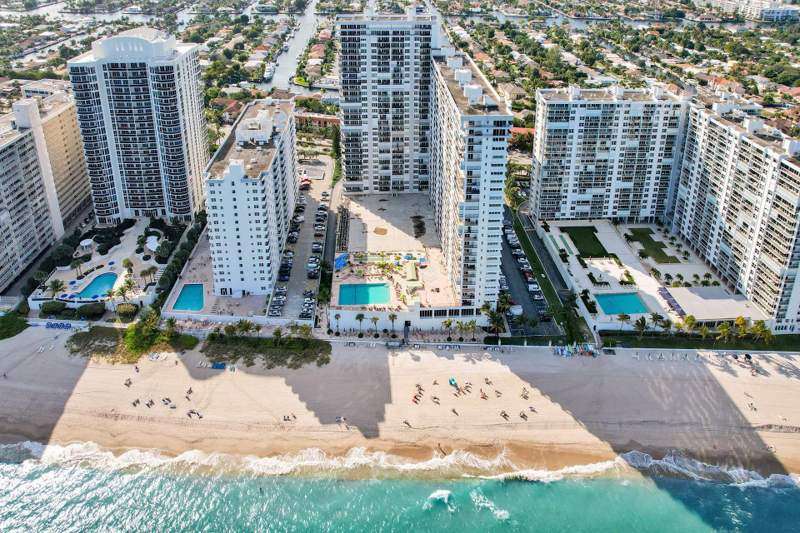 3 bedroom Condominium at 4280 Galt Ocean Drive #14a, Plaza South, Fort Lauderdale — photo 2