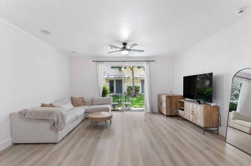 3 bedroom Townhouse at 7783 Deercreek Court, Saddle Bridge, Davie — photo 5