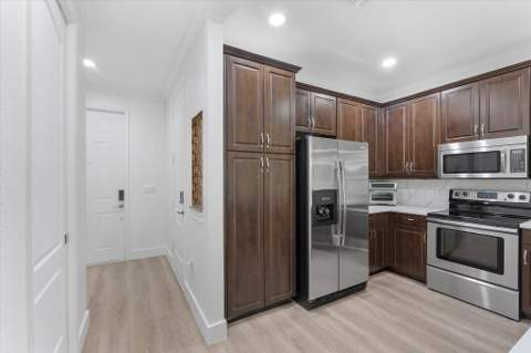7783 Deercreek Court, Davie FL - photo 13 of 37