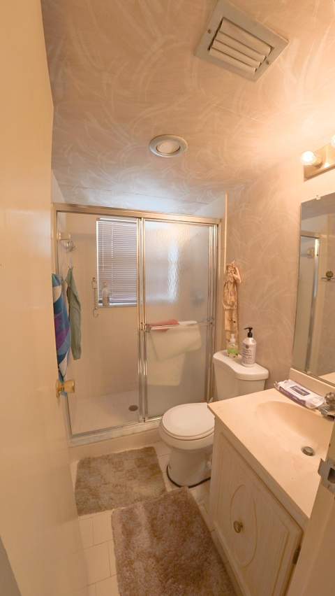 14790 Bonaire Boulevard #210, Delray Beach FL - photo 9 of 18