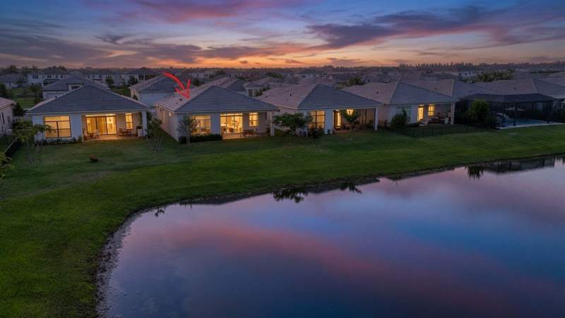 3 bedroom Single Family Residence at 5469 Hutchinson Way, Cresswind Palm Beach, Westlake — photo 2