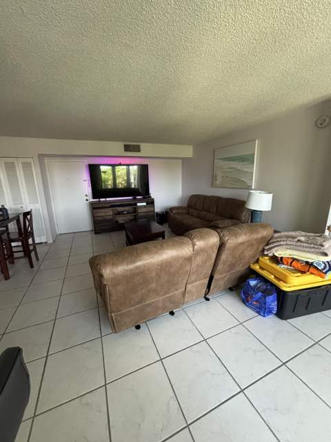 1238 Hillsboro Mile #210, Hillsboro Beach FL - photo 8 of 23