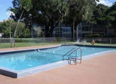 3990 NW 42nd Avenue #311, Lauderdale Lakes FL - photo 20 of 23
