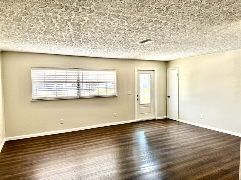 3 bedroom Single Family Residence at 5105 Birch Drive, Indian River Estates Unit 7, Fort Pierce — photo 3