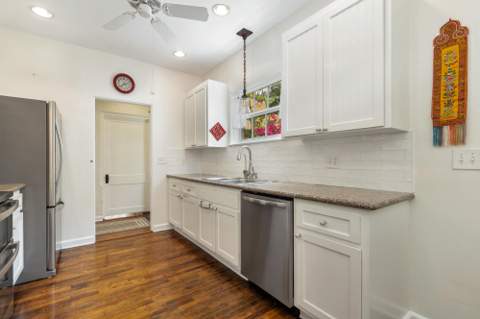 714 Sunset Road, West Palm Beach FL - photo 11 of 32