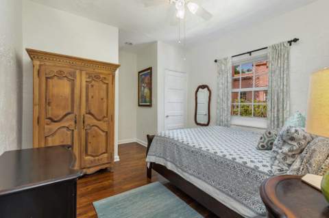 714 Sunset Road, West Palm Beach FL - photo 17 of 32