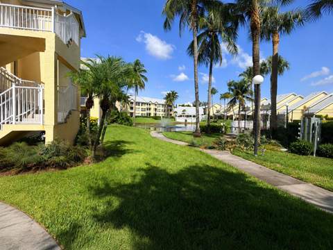 6323 La Costa Drive #B, Boca Raton FL - photo 13 of 17