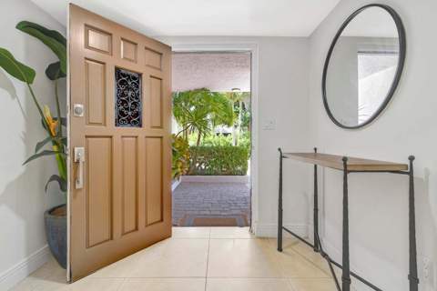 1222 Hillsboro Mile #11, Hillsboro Beach FL - photo 7 of 55