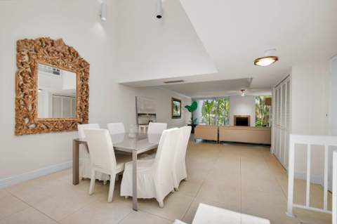 1222 Hillsboro Mile #11, Hillsboro Beach FL - photo 18 of 55