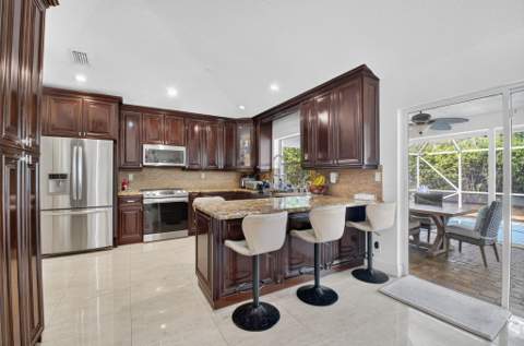 19505 Sedgefield Terrace, Boca Raton FL - photo 13 of 43
