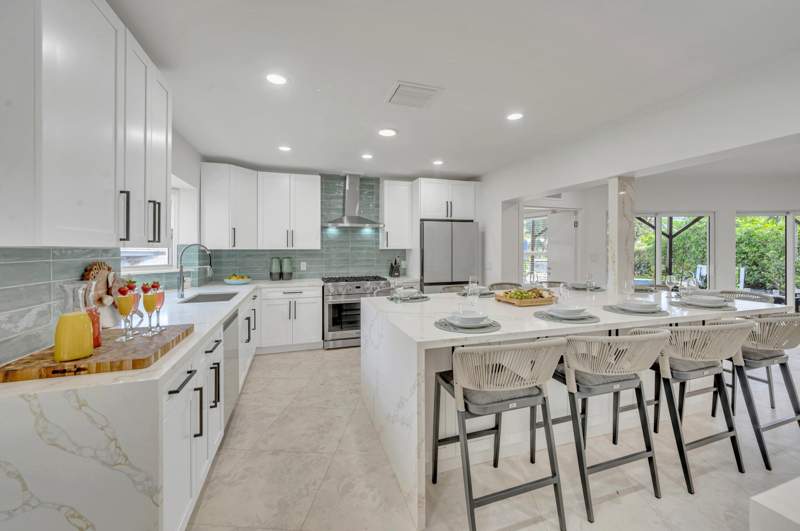 4 bedroom Single Family Residence at 1700 Marietta Drive, Harbor Beach Ext 31-13 B, Fort Lauderdale — photo 5