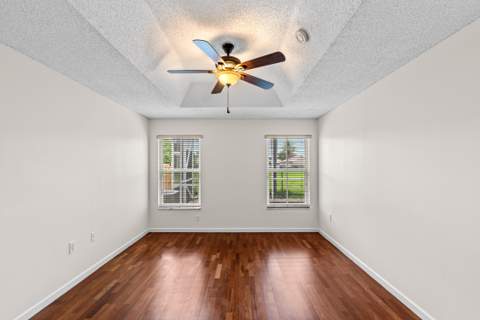 376 E Royal Cove Circle, Davie FL - photo 22 of 46