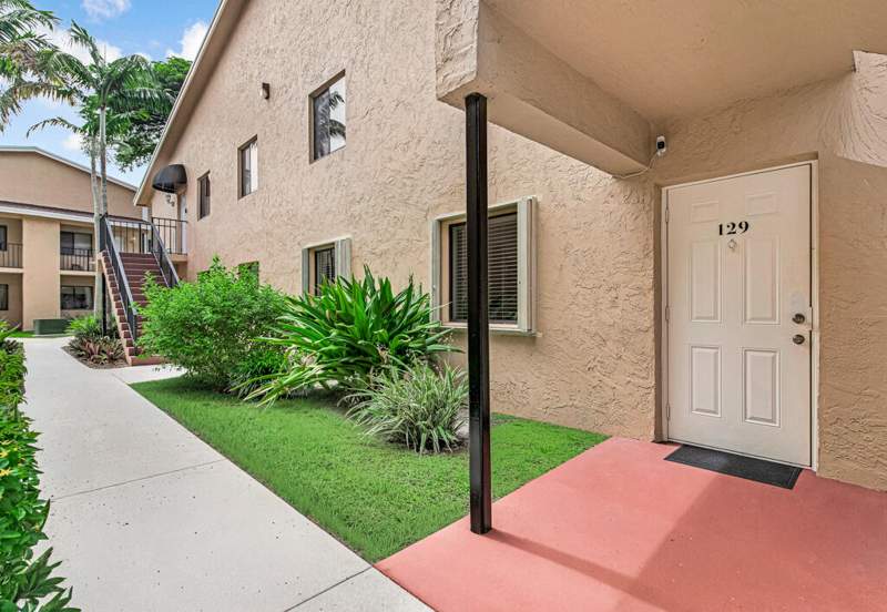 2 bedroom Condominium at 6043 10th Avenue #129, Laurels At Sherwood Condo, Greenacres — photo 4