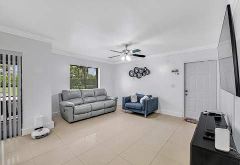 6043 10th Avenue #129, Greenacres FL - photo 6 of 26