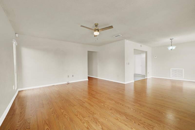 3 bedroom Single Family Residence at 22229 SW 65th Terrace, Sandalfoot Cove Sec 4, Boca Raton — photo 2