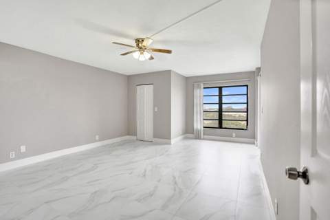 2200 S Cypress Bend Drive #707, Pompano Beach FL - photo 7 of 65