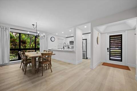 221 Brackenwood Terrace, Palm Beach Gardens FL - photo 6 of 35