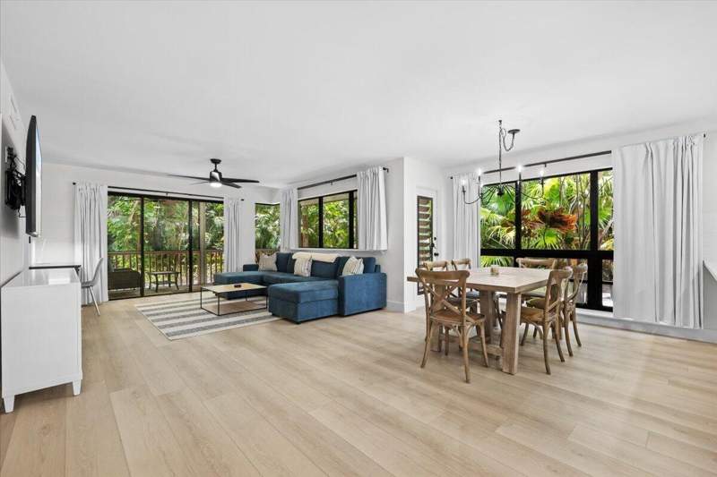 2 bedroom Condominium at 221 Brackenwood Terrace, Golf Villas, Palm Beach Gardens — photo 2