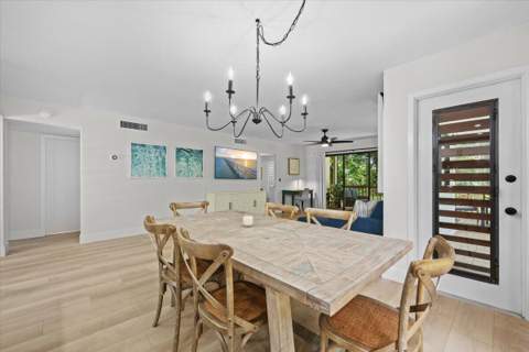 221 Brackenwood Terrace, Palm Beach Gardens FL - photo 7 of 35