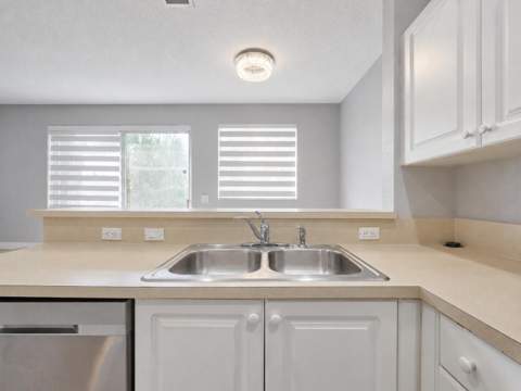 4750 NW 117th Avenue, Coral Springs FL - photo 16 of 46