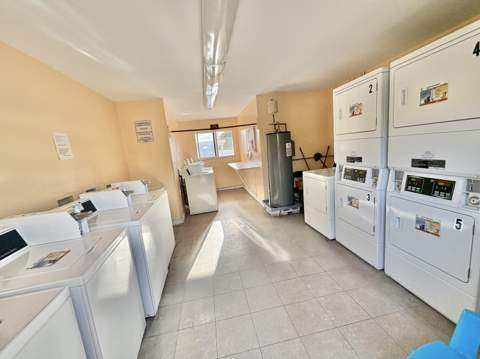 209 Oxford 200, West Palm Beach FL - photo 10 of 28