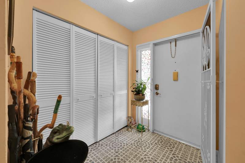 2 bedroom Condominium at 515 Ponderosa Drive #42a, The Grove Condominium Section 1, Fort Pierce — photo 2