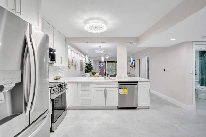 2 bedroom Condominium at 7146 Huntington Lane #402, Huntington Lakes Sec Three Condos, Delray Beach — photo 2
