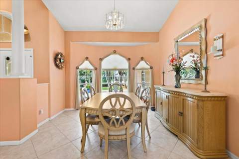 2001 Cypress Avenue, Fort Pierce FL - photo 12 of 32