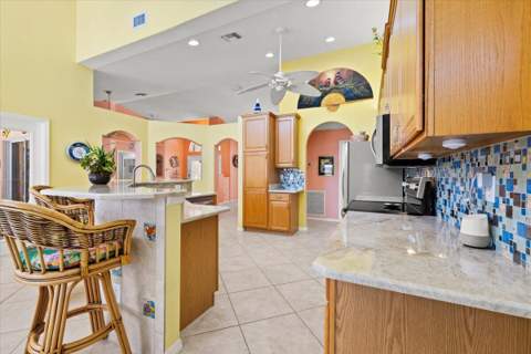 2001 Cypress Avenue, Fort Pierce FL - photo 10 of 32