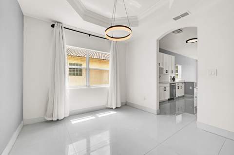 17021 NW 10th Street, Pembroke Pines FL - photo 14 of 75