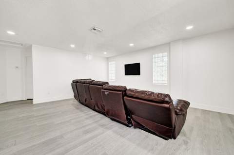 17021 NW 10th Street, Pembroke Pines FL - photo 19 of 75