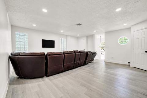 17021 NW 10th Street, Pembroke Pines FL - photo 20 of 75