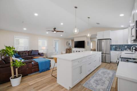 5216 SE Orange Street, Stuart FL - photo 11 of 41